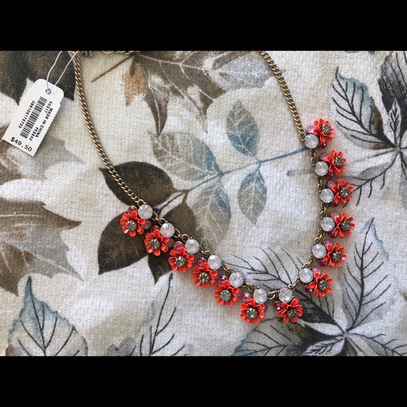 NWT JCrew Bloom Necklace - Picture 2 of 4